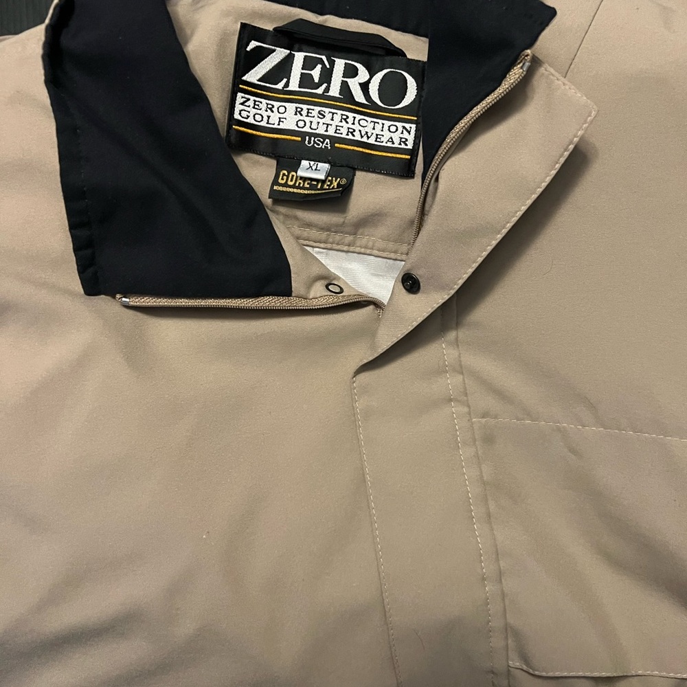 Vórtex zero restriction golf short sleeve pullover
